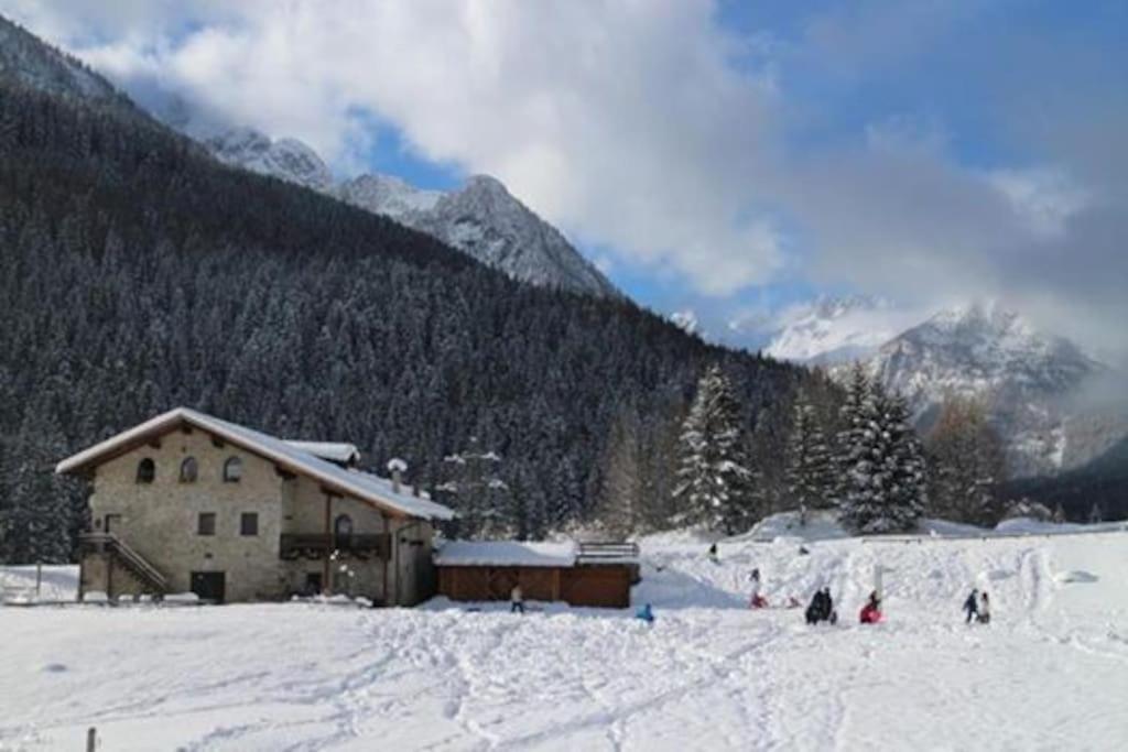 Willa Chalet Rustico Bertolini Per Gruppi! Vermiglio Zewnętrze zdjęcie