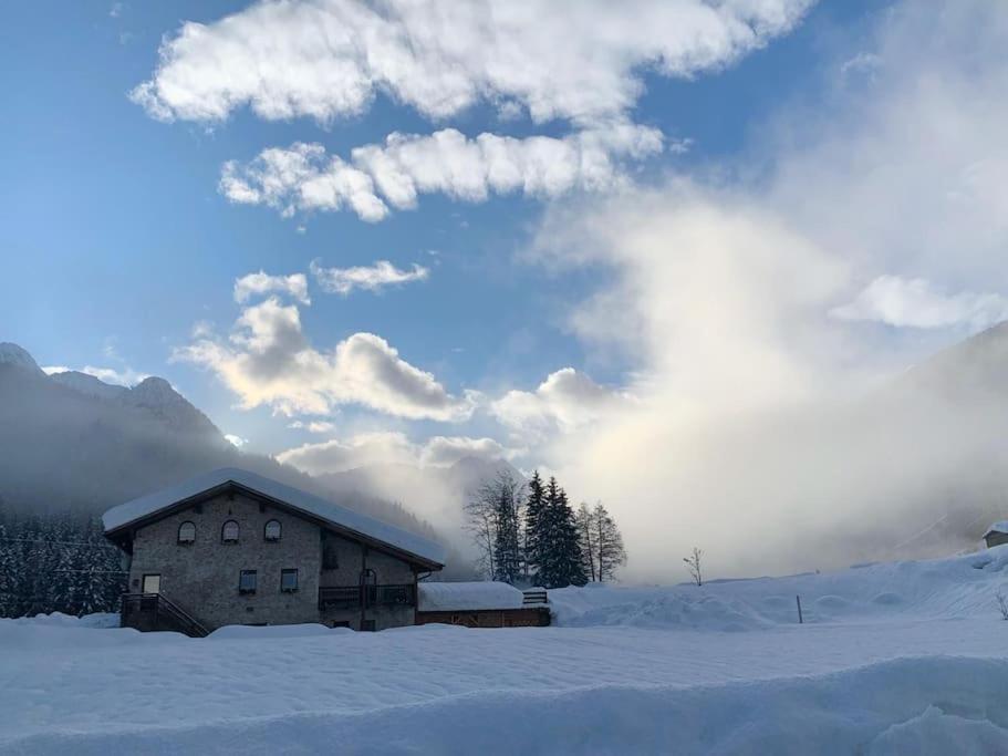 Willa Chalet Rustico Bertolini Per Gruppi! Vermiglio Zewnętrze zdjęcie
