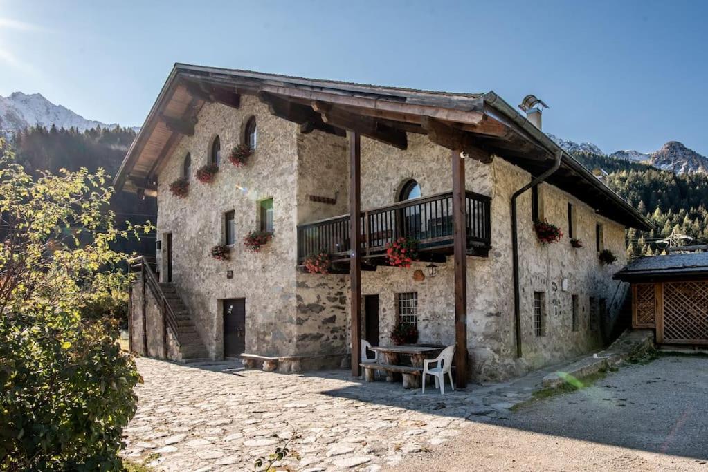 Willa Chalet Rustico Bertolini Per Gruppi! Vermiglio Zewnętrze zdjęcie